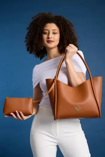 Çantë krahu Zoozie Bags, Athinë, ngjyrë kafe e hapur (set me 2 pjesë)