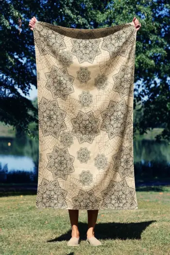 Peshqir plazhi Mijolnir, Mandala 90
