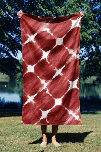 Peshqir plazhi Mijolnir, Red Muscle, 70x130cm