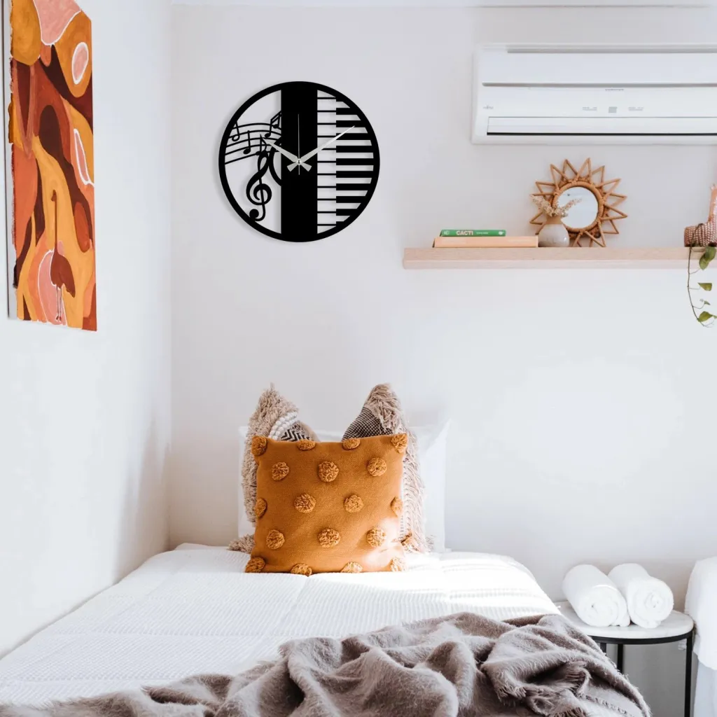 Orë muri dekorative prej metali, Wallity Enzoclock - S008, e zezë, 48x48cm - 2