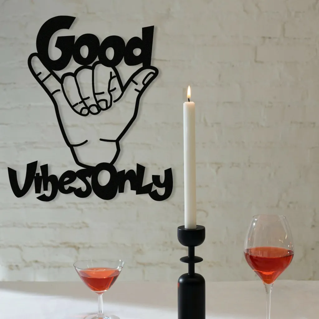 Aksesor dekorativ metalik për mur, Wallity, Good Vibes Only - 1