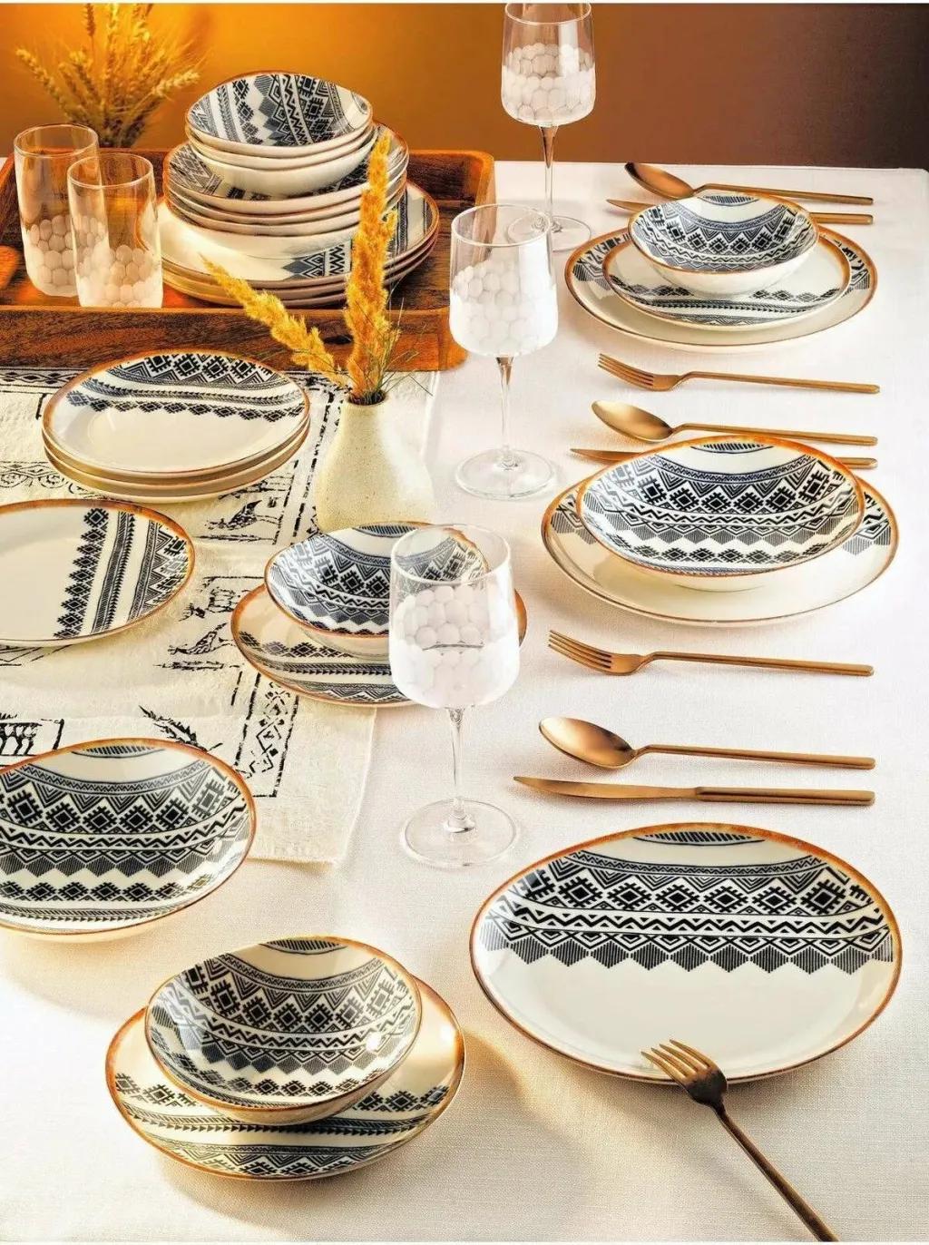 Set darke 18 pjese Hermia Concept, MCH10390 - 1