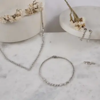 Set varëse, byzylyk dhe vathë argjendi, Jumeon, 11339