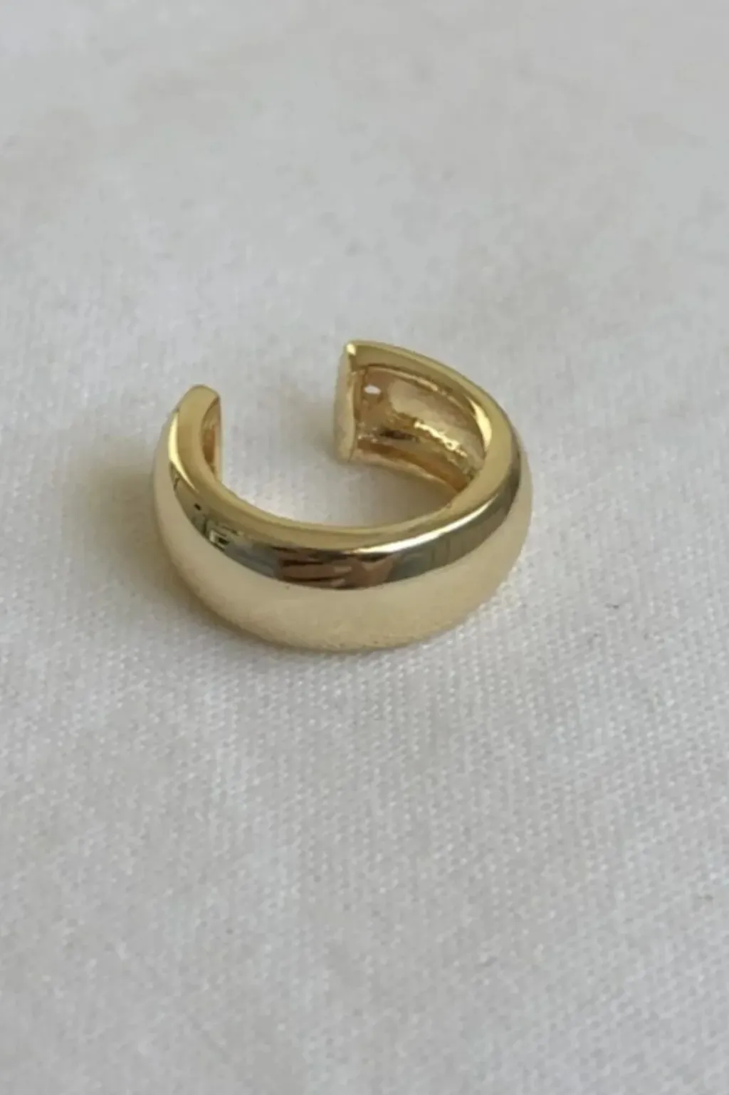Vathë Jumeon, ngjyrë ari, Goldbasiccuffk - 1