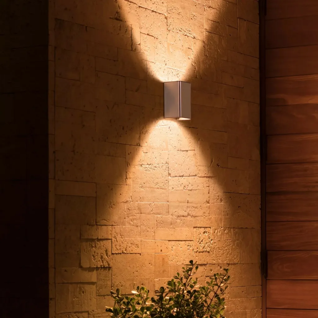 Llambë muri Philips Hue Resonate 17464/47/P7 - 4