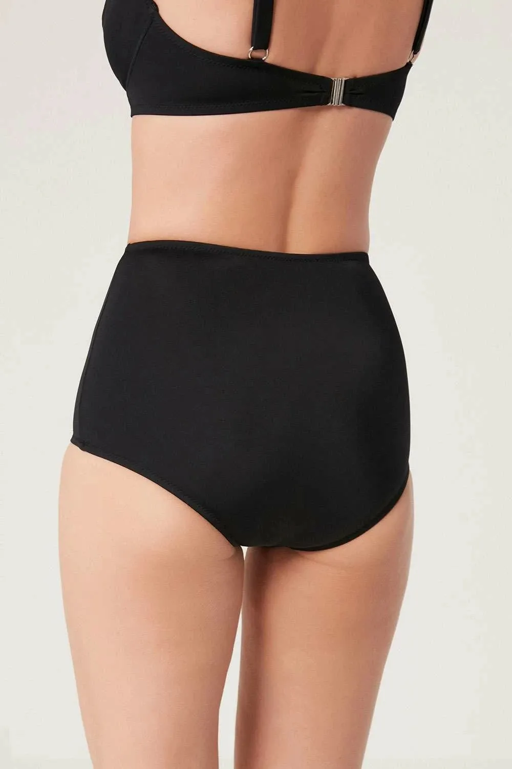 Bikini bottom i zi Jumeon, Alber - 2