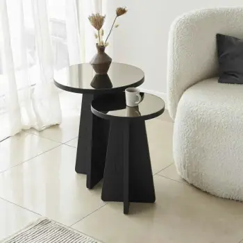 Set tavolinash anësore Skye Decor, Luna, e zezë-bronz