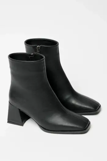 Çizme për gra, ngjyrë e zezë, Jumeon, MK1345025KR20-004