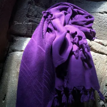 Peshqir plazhi Fouta, Mijolnir Monaco, ngjyrë damson