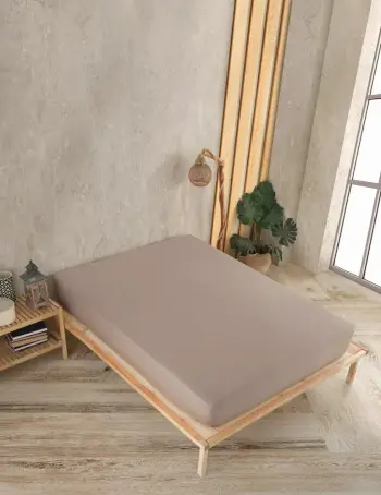 Çarçaf i shtrënguar jersey për krevat queen, ngjyrë kapuçino, L'Essentiel Linge de Maison