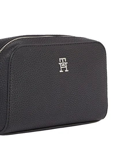 Çantë krahu për femra Tommy Hilfiger, e zezë - 3
