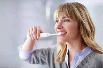 Furçë dhëmbësh sonike Philips HX6807/24 Sonicare ProtectiveClean, e bardhë