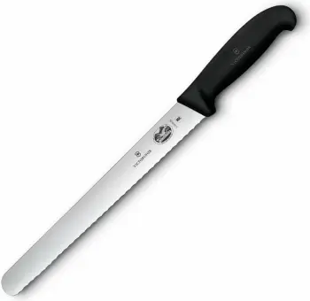 Thikë për prerje Victorinox, e valëzuar, e zezë