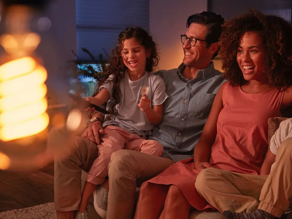 Llambë smart Philips Hue G93 E27 Filament, Bluetooth/Zigbee, LED, Transparent - 2