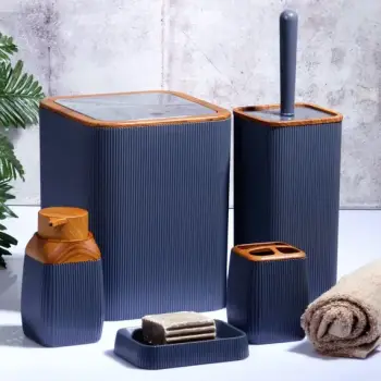 Aksesore banje prej plastike set 5c