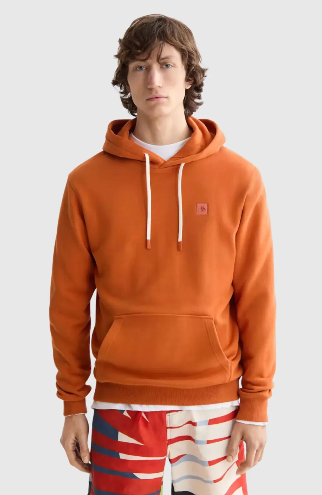 Seasonal Core - Regular-Fit Logo Badge Hoodie - 1