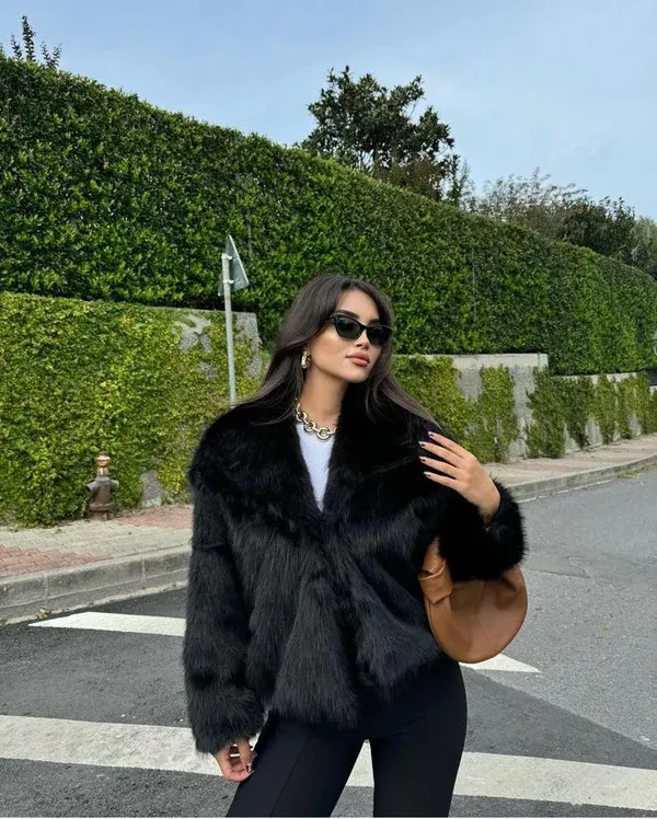 Pellush i zi – Black fur coat - 3