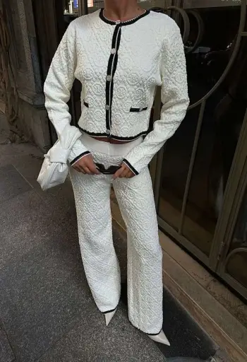 Set i bardhë – White suit