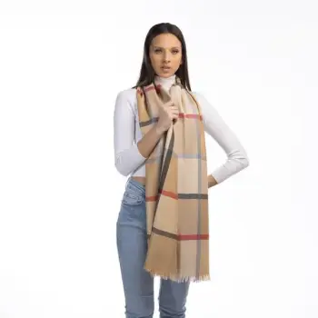 S01 Woman Scarf 10152