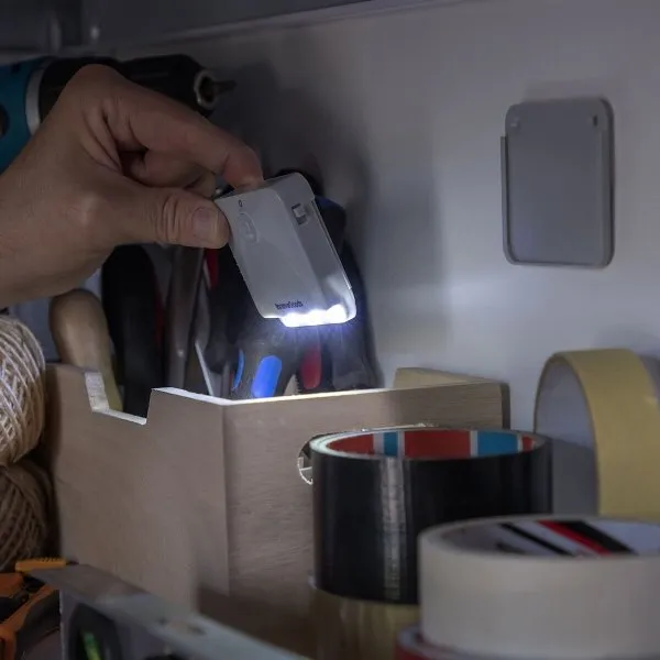 Dritë LED me sensor lëvizjeje – InnovaGoods - 3