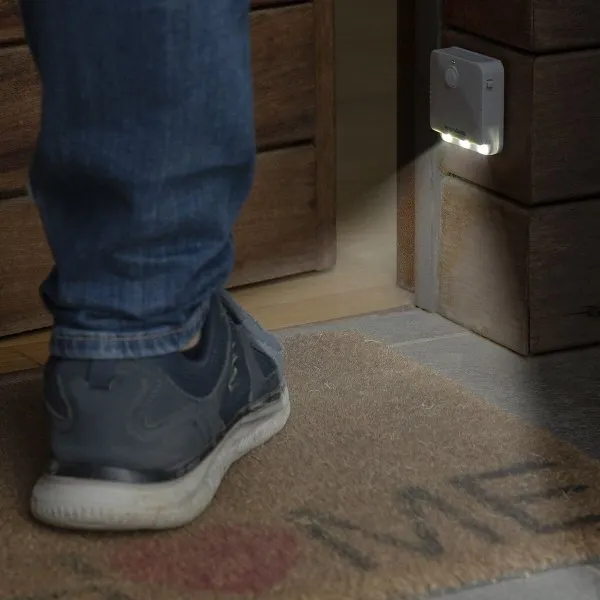 Dritë LED me sensor lëvizjeje – InnovaGoods - 4