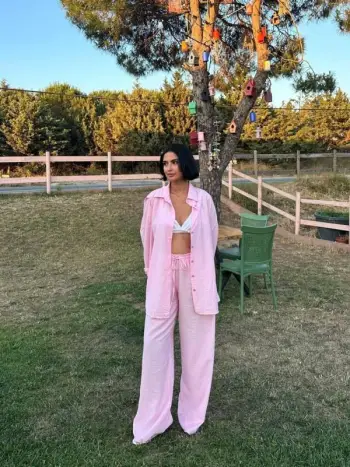 Set veror dy pjesësh rozë pastel