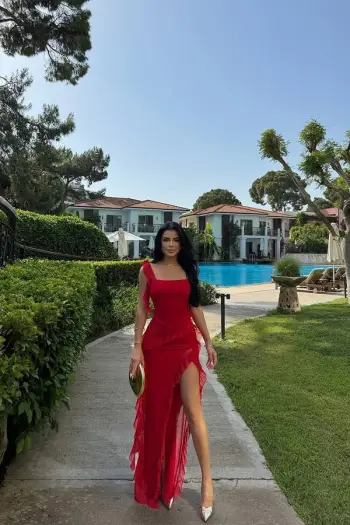 Fustan i Kuq – Cocktail Dress