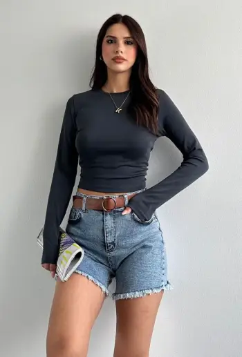 Bluzë gri – Grey blouse