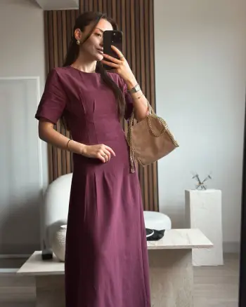 Fustan ngjyrë vishnje-cape cherry dress