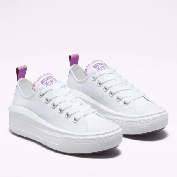 Chuck Taylor All Star Move – Atletet e bardha me ngjitje, komoditet dhe stil në çdo hap - 1