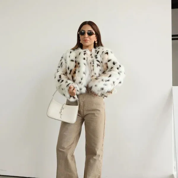 Pellush i bardhë-White fur coat - 3