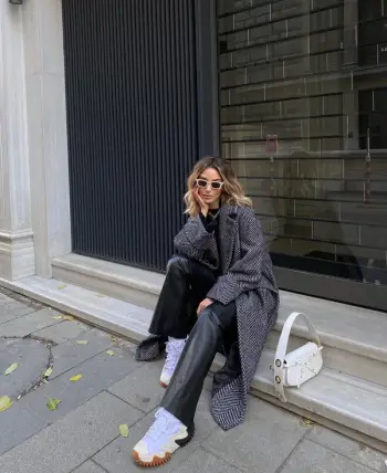 Pallto gri – Grey coat