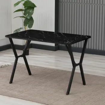 Tavolinë ngrënieje Skye Decor, elma 110, e zezë