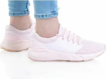 Atlete për femra Under Armour, të kuqe