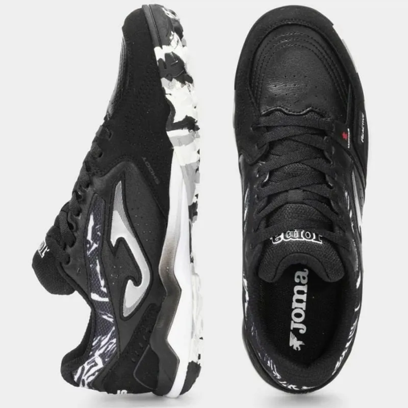 Atlete futbolli Joma, të zeza - 2