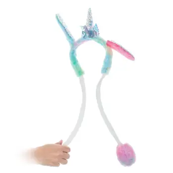 Rreth koke krishtlindjesh me unicorn dhe xixa