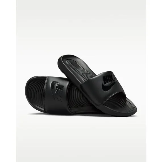 Shapka Nike Victori One Slide, për meshkuj, material sintetik, të zeza - 1