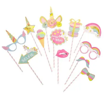 Set aksesorë për festa me xixa gold dhe Unicorn - 12 copë