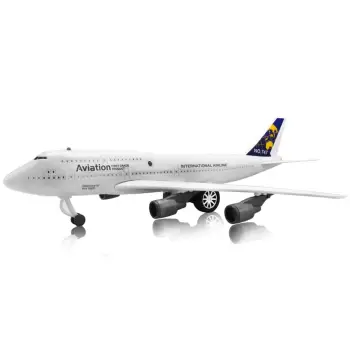 Aeroplan lodër nr. 747 me zë
