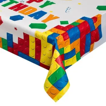 Mbulesë tavoline festive e bardhëme lego shumëngjyrësh "Happy Birthday" 180x120cm