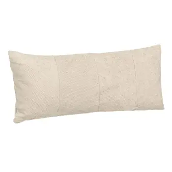 Jastëk dekorativ dimëror chenille ngjyrë bezhë me vijat diagonale të ngulitura 70x30cm