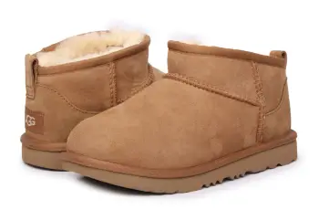 UGGClassic Ultra Mini