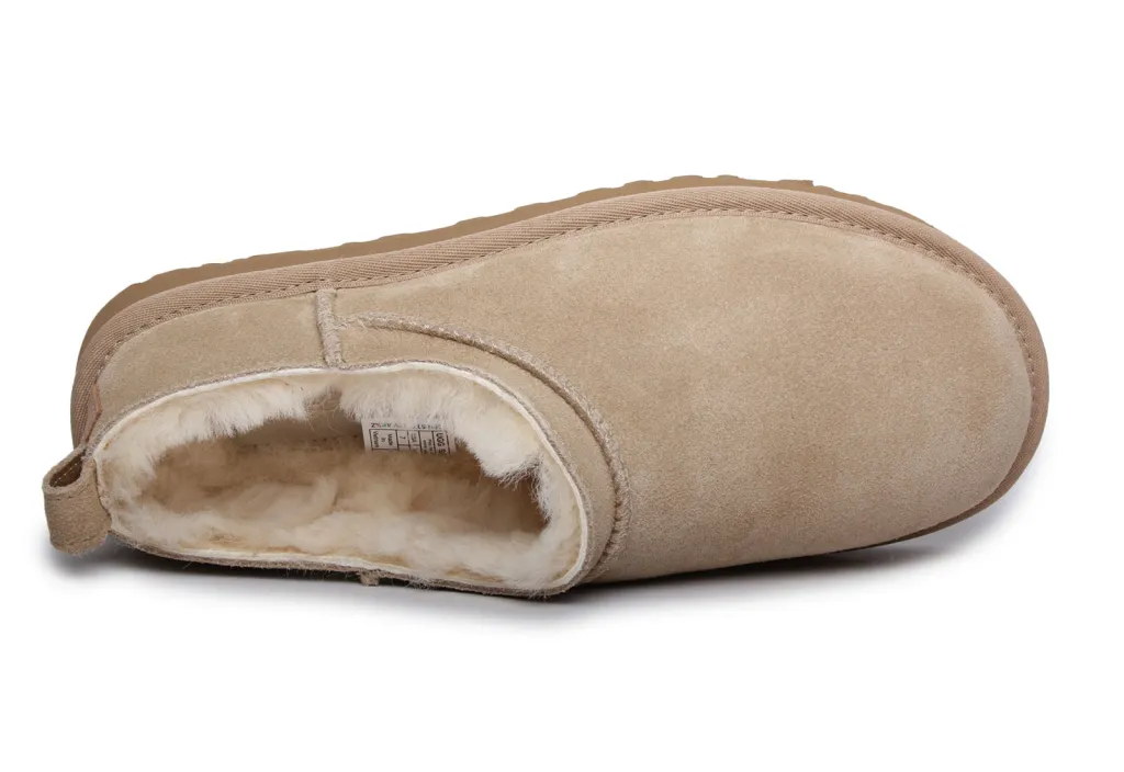 UGGClassic Micro - 4