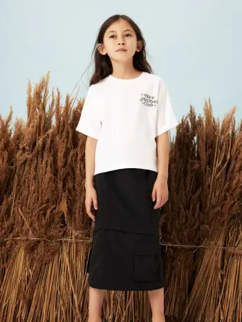 Ni Bluze Me Menge Te Shkurta 2507