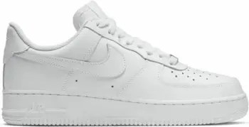 Atlete për femra Nike Air Force 1 '07, të bardha