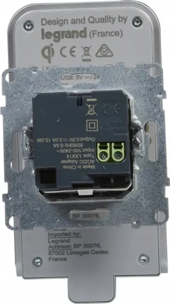 Karikues induktiv Legrand Suno 721134, USB A, wireless, i bardhë