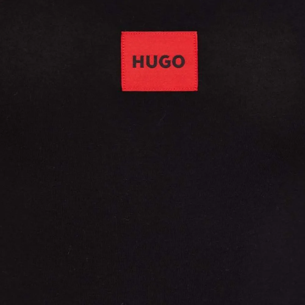 Maicë Hugo 50486017 001 - 7