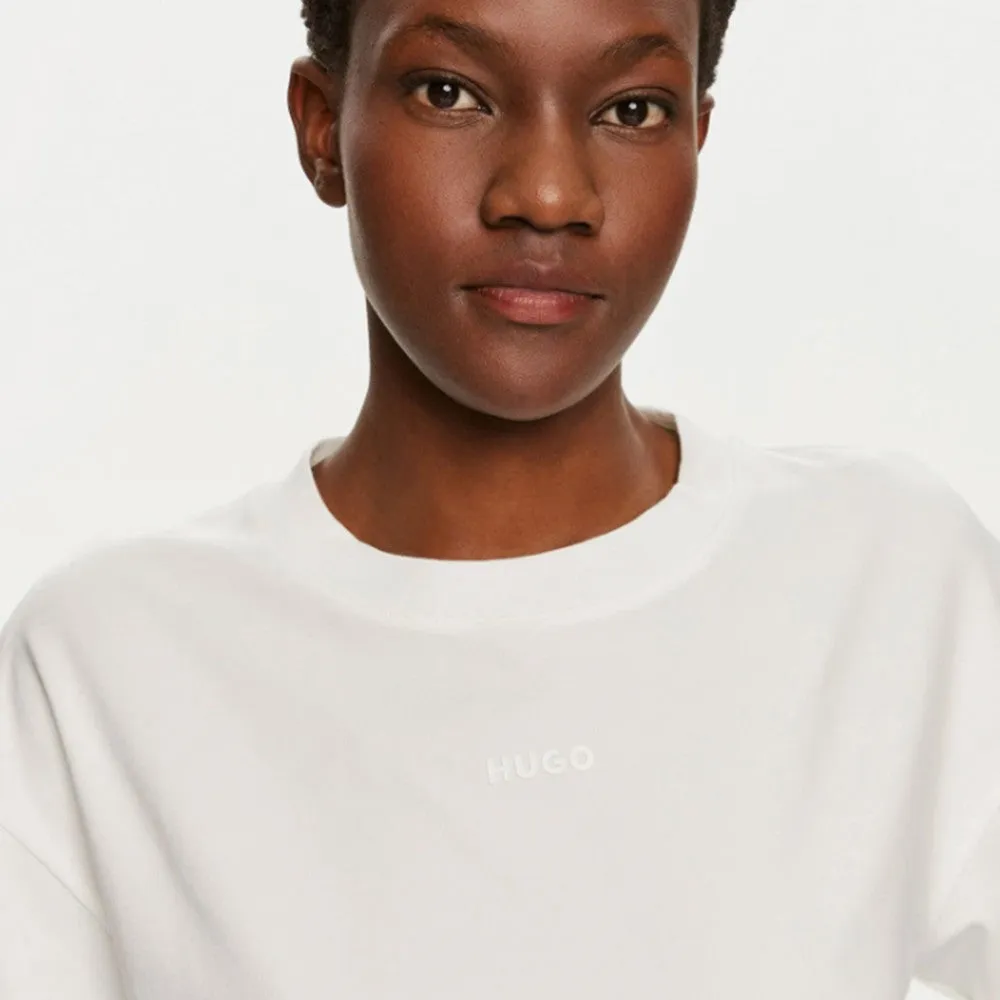 Maicë Hugo 50490593 102 - 6
