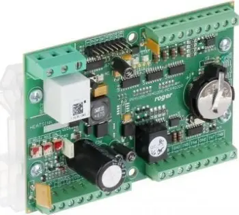 Kontrollues aksesi Roger PR402DR BRD, furnizim me buffer, për bateri xheli, i zi