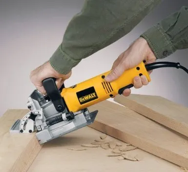 Makinë zdrugduese Dewalt, 600W - 4